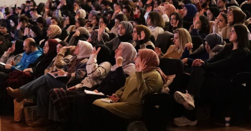 Gençler Büyükşehir'le KPSS'ye hazırlanıyor