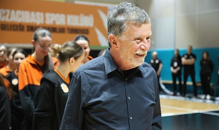 Voleybolun geleceği Antalya’da konuşuldu