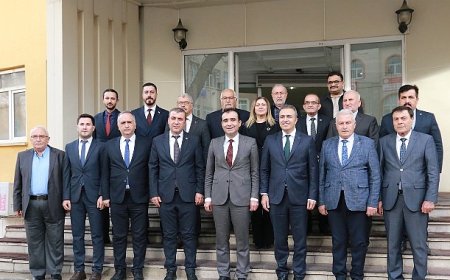 Vali Hayrettin Çiçek’ten Başkan Kalaycı’ya İade-i Ziyaret