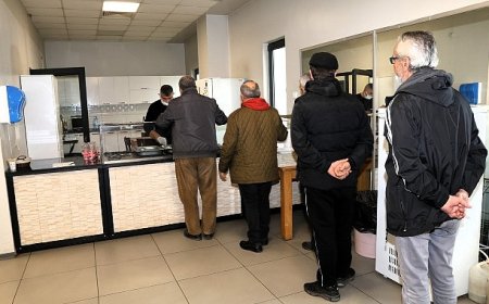 Kimsesizlere ev sıcaklığında hizmet