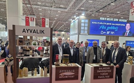 Ayvalık Belediyesi EMITT Fuarı’nda...