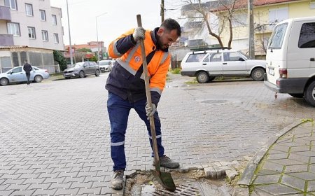 Temizlik İşleri Ekipleri 7/24 Sahada