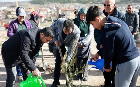 Nevşehir’de Binlerce Fidan Toprakla Buluştu