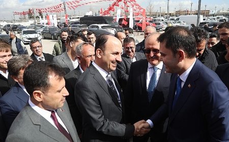 Bakan Kurum Konya’da TOKİ Konutları ve Yeni Sanayi Sitesi 3. Etabın Kura Çekim Programına Katıldı