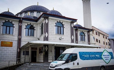 Aliağa Belediyesi’nden Ramazan Öncesi İbadethanelerde Kapsamlı Temizlik