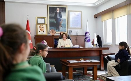 Didimli Öğrenciler Yerel Yönetimi Başkan Hatice Gençay’dan Dinledi