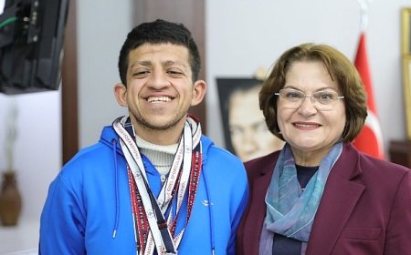 Didim’in Gururu Atacan’dan Başkan Hatice Gençay’a Ziyaret