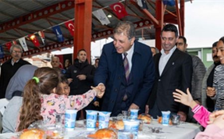 Bayraklı'da gönüller aynı sofrada buluştu