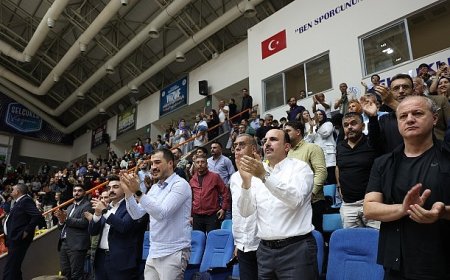 Başkan Altay: “Büyükşehir Basketbol Altyapısındaki Gençlerimizin Başarıları İle Gurur Duyuyoruz”