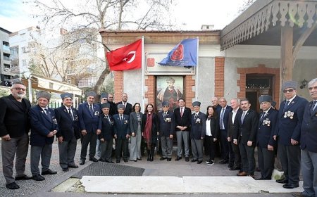 Karşıyaka’da gaziler ve şehit ailelerine anlamlı ziyaret