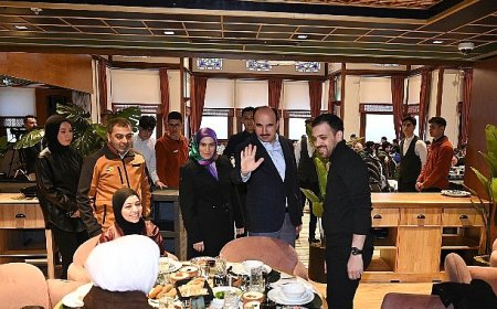 Başkan Altay Konya’daki Gazzeli Ailelerle İftar Sofrasında Buluştu