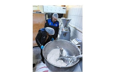 Zabıtadan market ve fırınlarda denetim