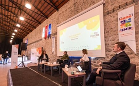 “İzmir Seninle” ile gençlere güçlü kariyer köprüsü
