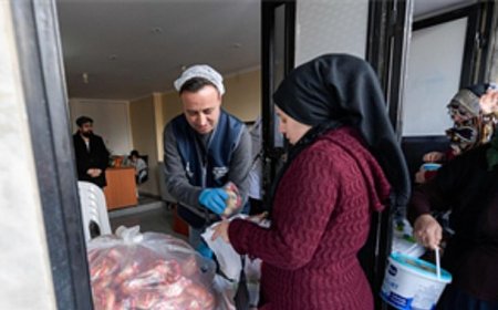 İftar bereketi Büyükşehir’in aşevinden sofralara uzanıyor