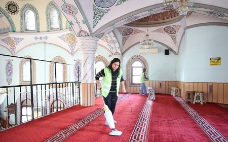 Çiğli’de İbadethaneler İçin Temizlik Mesaisi