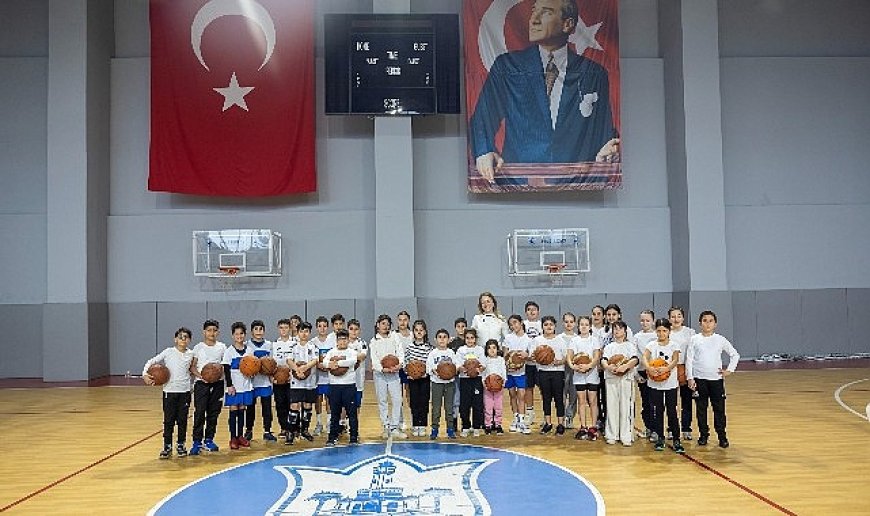 Başkan Mutlu’dan spor okullarına sürpriz ziyaret