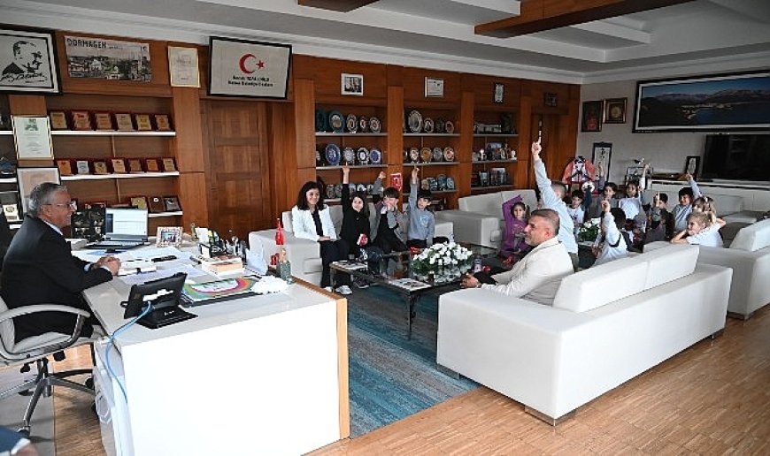 Uğur Okullarından Başkan Topaloğlu’na ziyaret