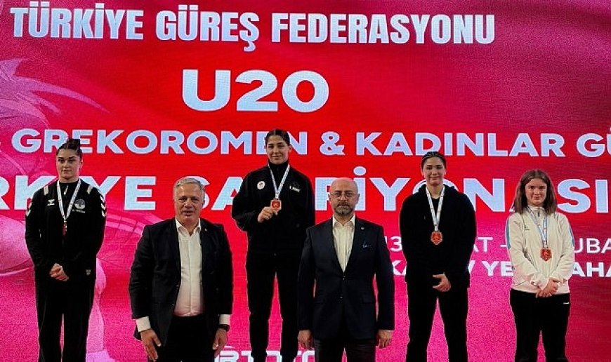 Nevşehir Belediyesi SK Güreşçilerinden Türkiye Dereceleri