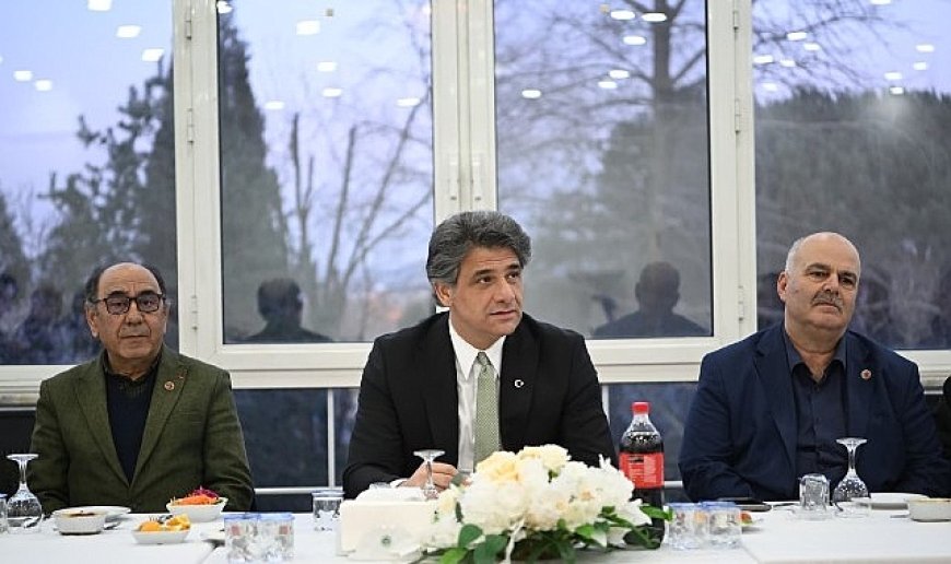 Kartepe Belediye Meclisi İftar Sofrasında Bir Araya Geldi