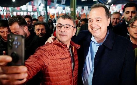 Demirci’deki İftar Sofrası Birlik ve Bereketi Aynı Sofrada Buluşturdu