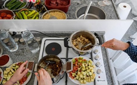 Sağlıklı sofralar, güçlü kadınlar: Mahalle Mutfağı açıldı