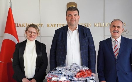 Başkan Yetişkin: Oyuncakları çocuklara kendi ellerimle dağıtacağım”