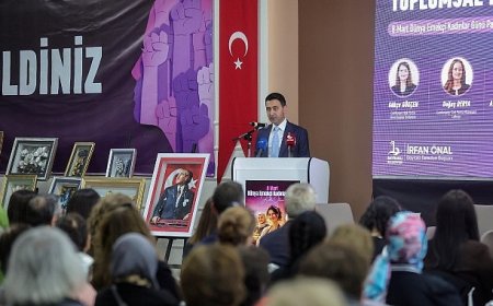 Bayraklı’da “Kadın Emeği ve Toplumsal Dönüşüm” Buluşması