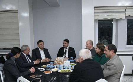 İftar Sofrasında Birlik ve Beraberlik