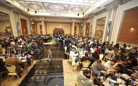 Başkan Büyükakın, Gazzeli ailelerle oruç açtı