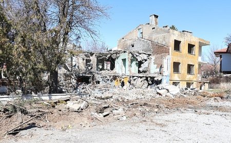 Sivas’ın En Yoğun Bölgelerinden Birine Yeni Otopark Alanı Kazandırılıyor...