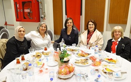 Kınay “Şehitlerimiz Bu Toprağın Kökleri, Gazilerimiz Bu Ülkenin Yaşayan Anıtlarıdır”