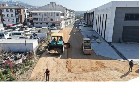 Gemlik’te Yollara Asfalt ve Taş Parke