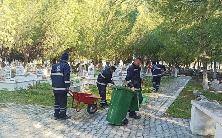 Başkan Çerçioğlu’ndan Mezarlıklarda Ramazan Bayramı Öncesi Temizlik Çalışması
