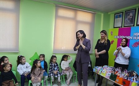 Başkan Kınay "Her Emeğiniz Karabağlar'a Değer Katıyor"