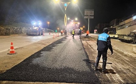 Büyükşehir’den yoğun asfalt mesaisi