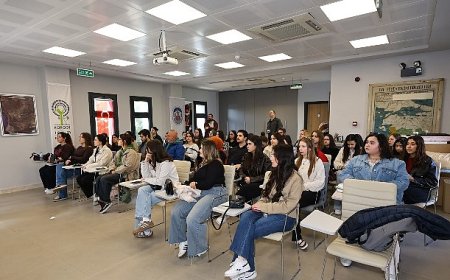 Gençler Kariyer Yolculuğu İçin Efes Tarlası Yaşam Köyü’nde Buluştu