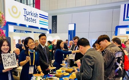 Türk ihraç ürünleri Çin’in batısına Urumçi’den doğusuna Şanghay’dan girecek