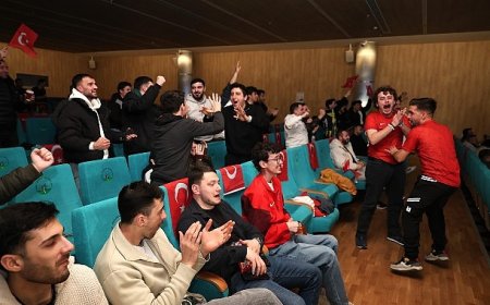 Milli Maç Heyecanı Osmangazi’de Dev Ekranda Yaşandı