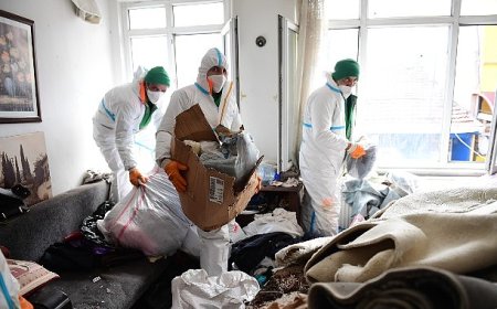 Osmangazi Belediyesi Çöp Eve Müdahale Etti, Kayıhan Rahat Nefes Aldı