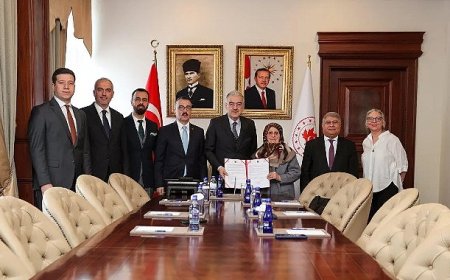 İnegöl’e Yeni Sağlık Merkezi İçin İmzalar Atıldı