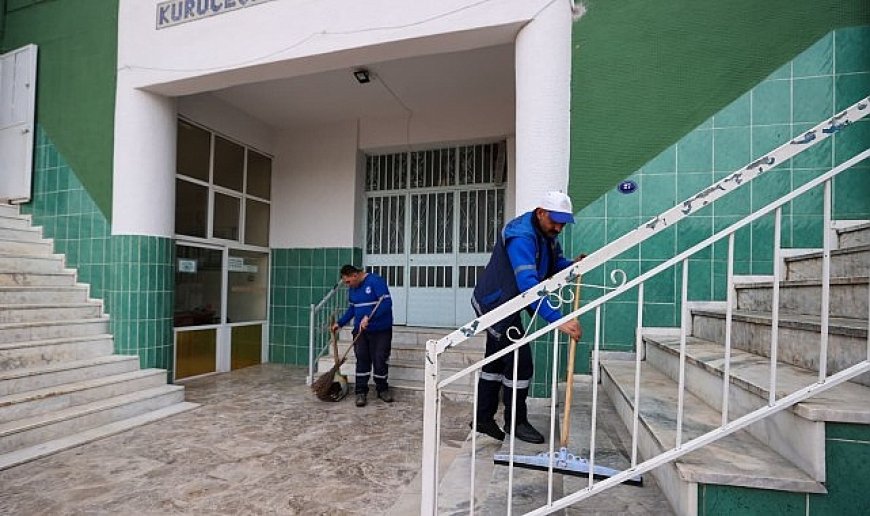 Buca’da bayram öncesi “ibadet alanları” seferberliği