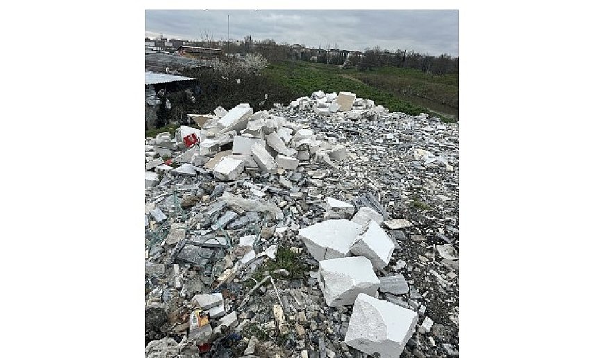 Çevreyi kirletti zabıtaya yakalandı!