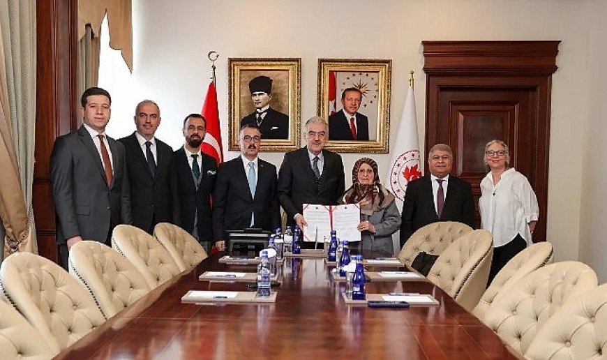 İnegöl’e Yeni Sağlık Merkezi İçin İmzalar Atıldı