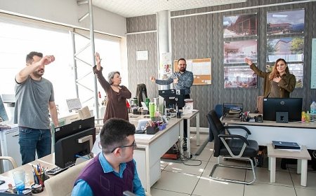 Karşıyaka Belediyesi’nde çalışanlar güne sporla başlıyor