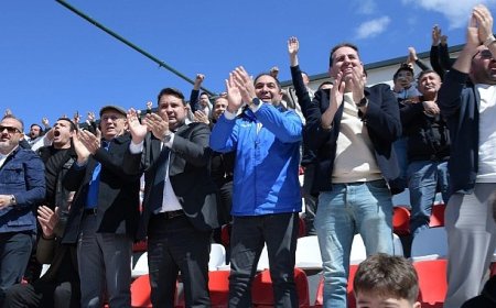 Şampiyonluk Meşalesi Bağlum’da Yakıldı