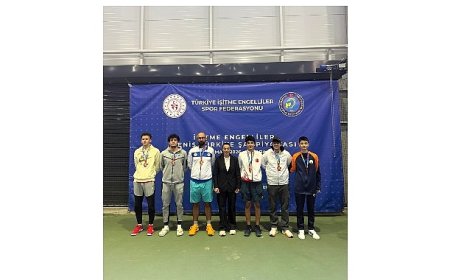 Osmangazi’nin Şampiyon Raketlerinden Büyük Başarı