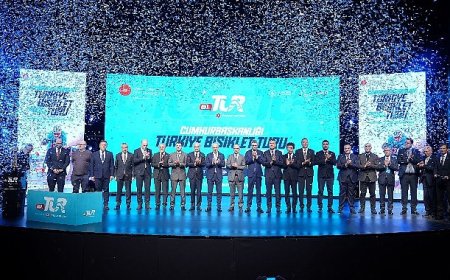 61. Cumhurbaşkanlığı Türkiye Bisiklet Turu’nun 2026 rotası ve takımların tanıtımı yapıldı