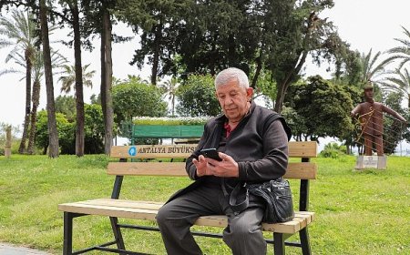 Emekle üretilen kent mobilyaları şehre değer katıyor