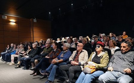 Prof. Berktay: “Kadın hakları mücadele alanıdır”