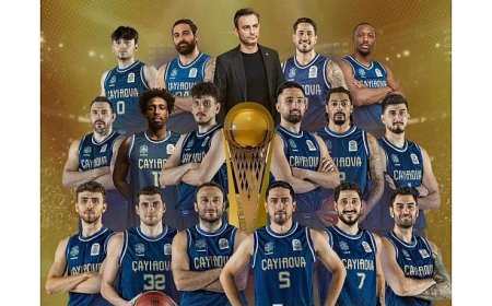 Başkan Büyükakın, Çayırova'nın şampiyonluğunu kutladı